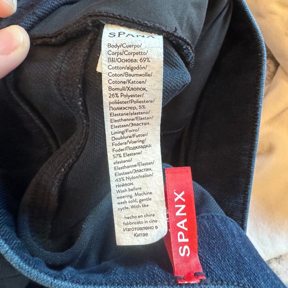 Spanx Jean-ish Ankle Leggings Twilight Rinse Size Medium 20018R Tummy Control - Picture 12 of 16